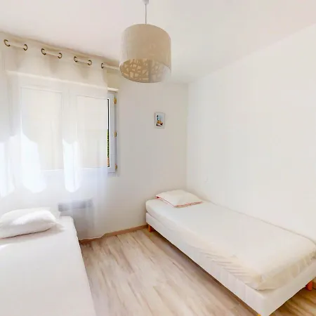 Lilas - Pour 4 A Proximite Des Commerces Apartment